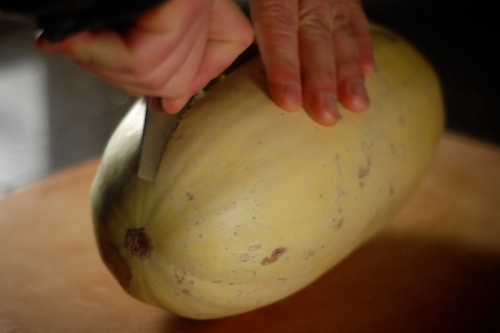 cutting other end spaghetti squash cutting other end spaghetti squash