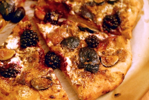 fig blackberry mascarpone pizza sliced